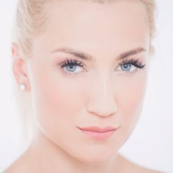Viktoria Porträt So15.jpg
